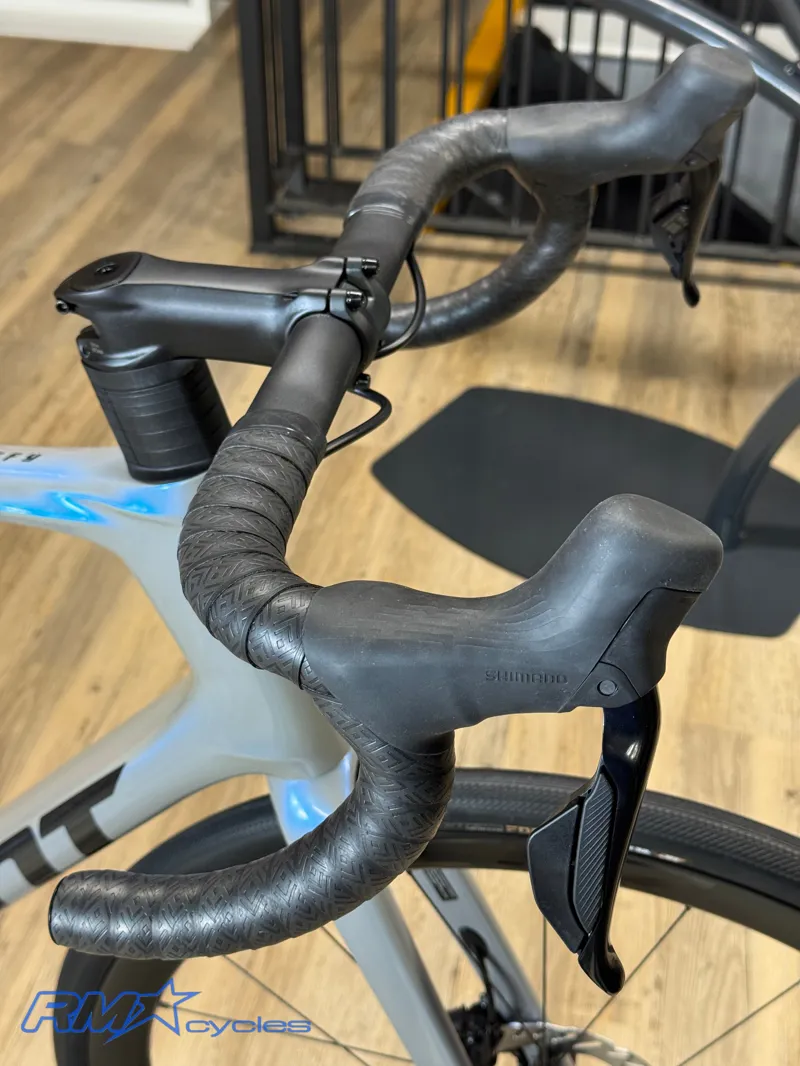 Giant Defy Advanced 105 Di2 Custom Build Large Moonstone-3