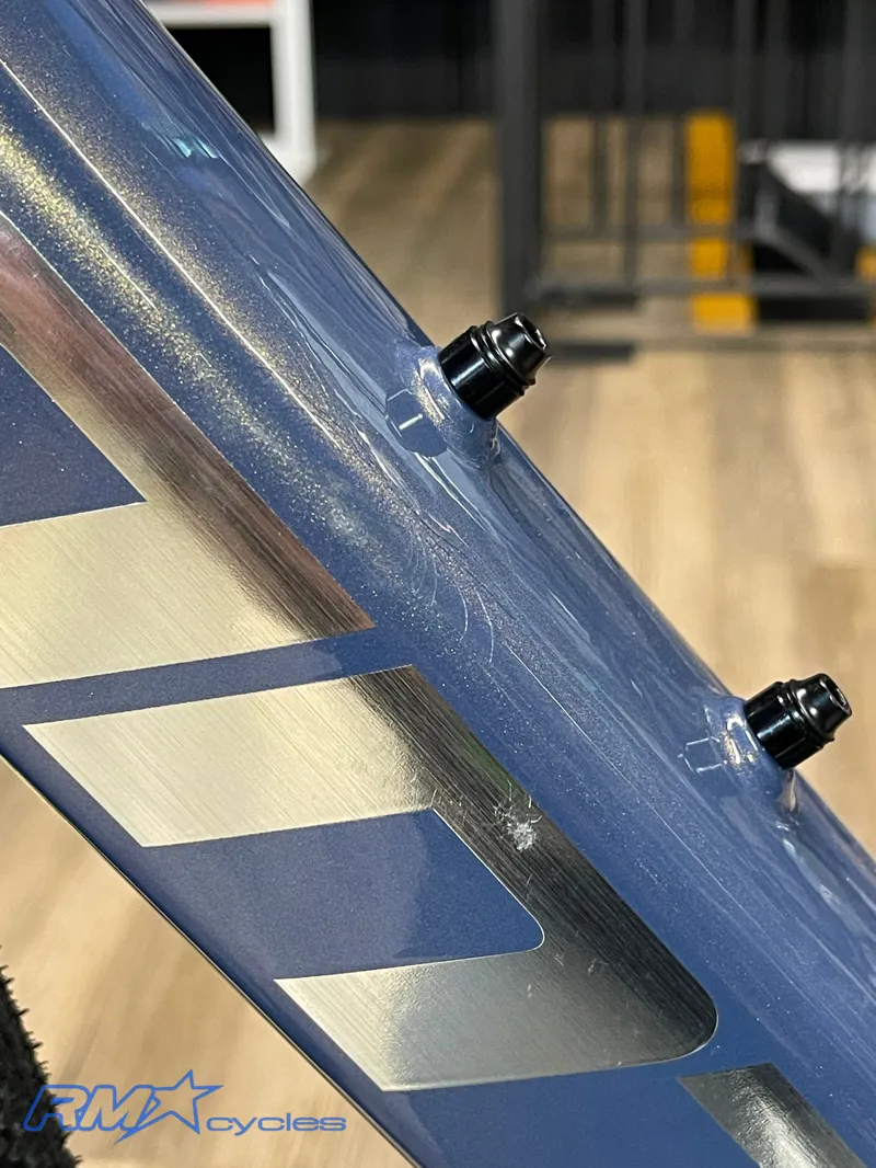 Giant Defy Advanced E+ Elite AR 25km/h Small Midnight Moon-11