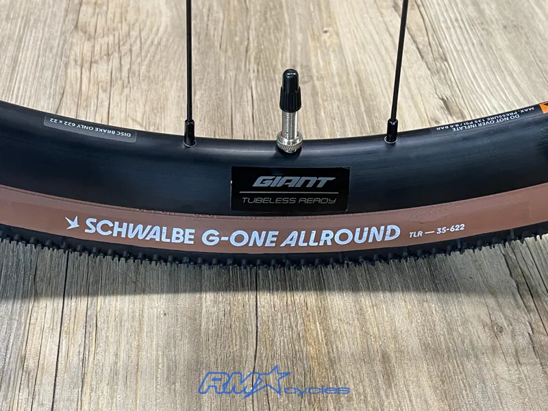Giant Defy Advanced E+ Elite AR 25km/h Small Midnight Moon-8
