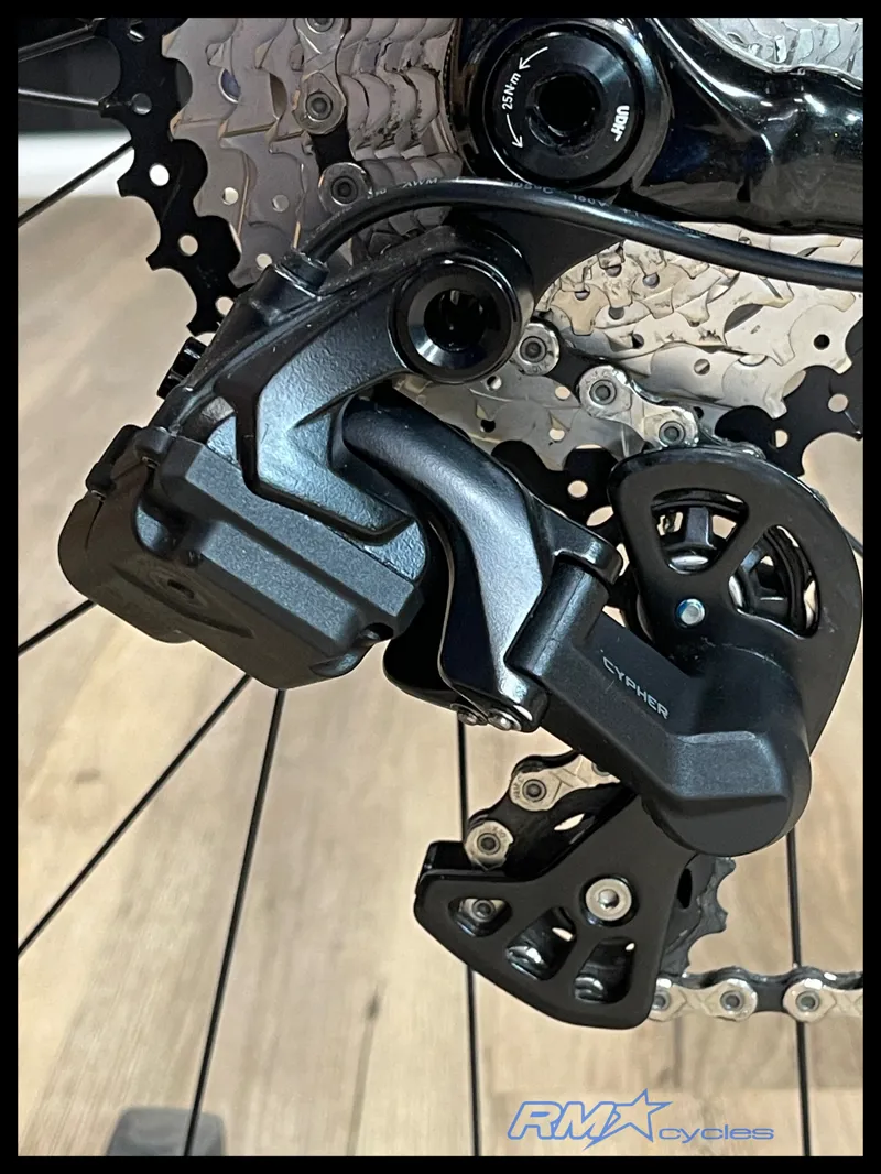 Giant Seek 2 OSO Abyss Black 2026 Ex-Demo-4