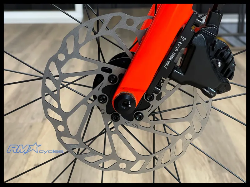 Giant Seek 2 OSO Abyss Black 2026 Ex-Demo-6