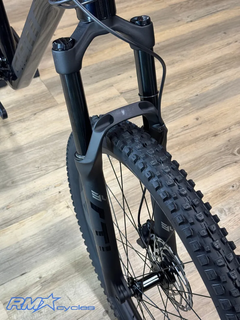 Stance Black-4