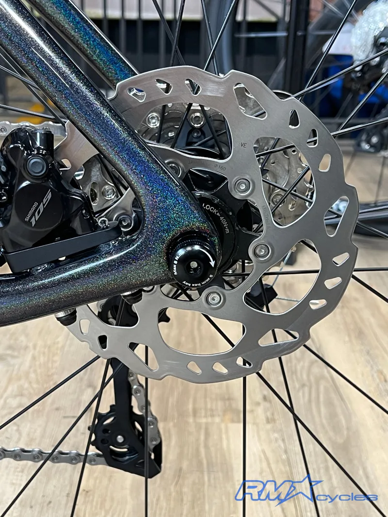 Pinarello F1 105 Spectrum Blade 2026-9