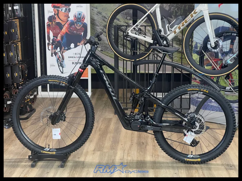 Pivot Cycles Shuttle AMPd / Pro X0 Black Metallic Stone-1