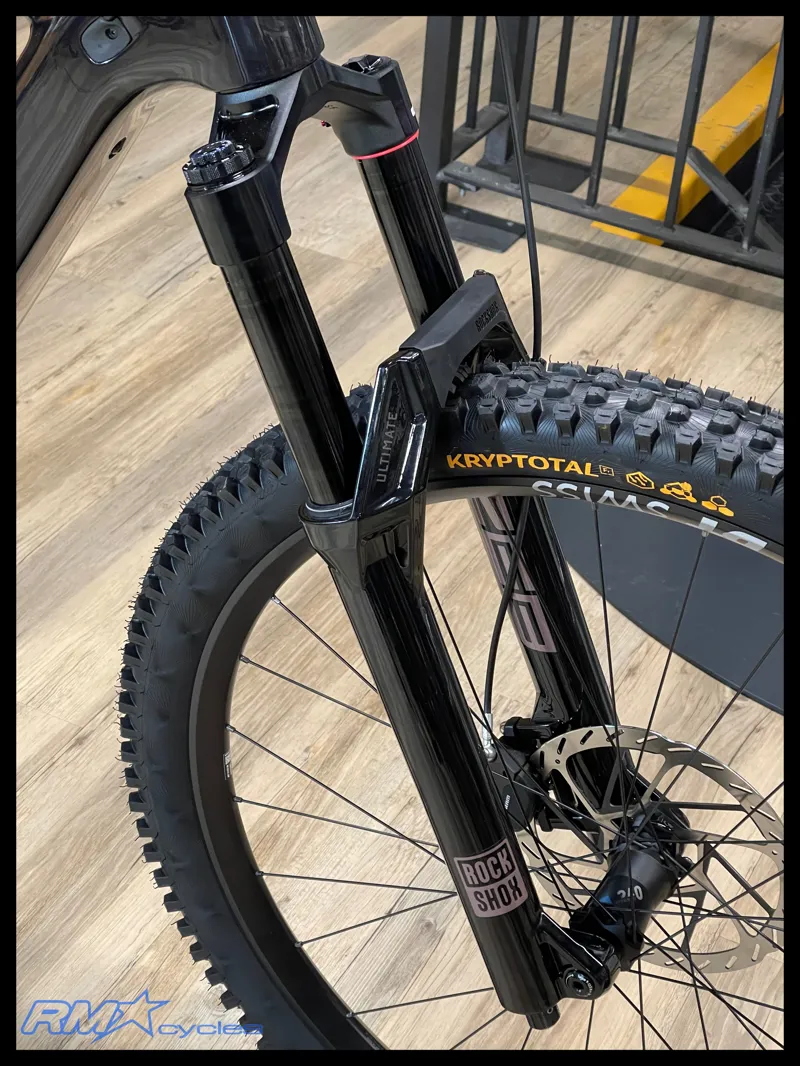 Pivot Cycles Shuttle AMPd / Pro X0 b-8