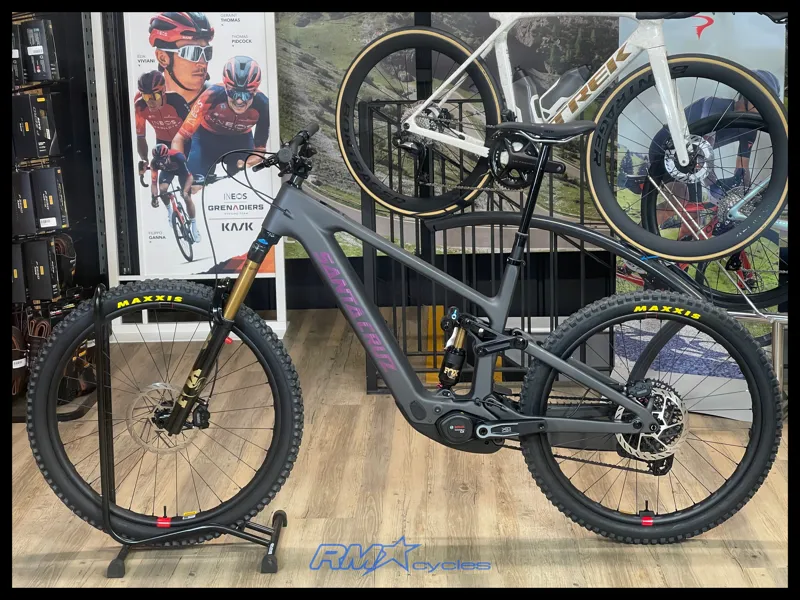 Santa Cruz Bullit 4 AXS XO RSV Matte Carbon 2026-1