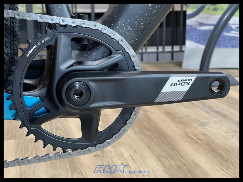 Trek Checkpoint SL 5 AXS Gravel Bike In Trek Black/Matte Carbon Smoke-4