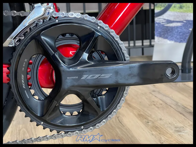 Trek Madone SL 6 Road Bike in Fury Red/Deep Smoke-5