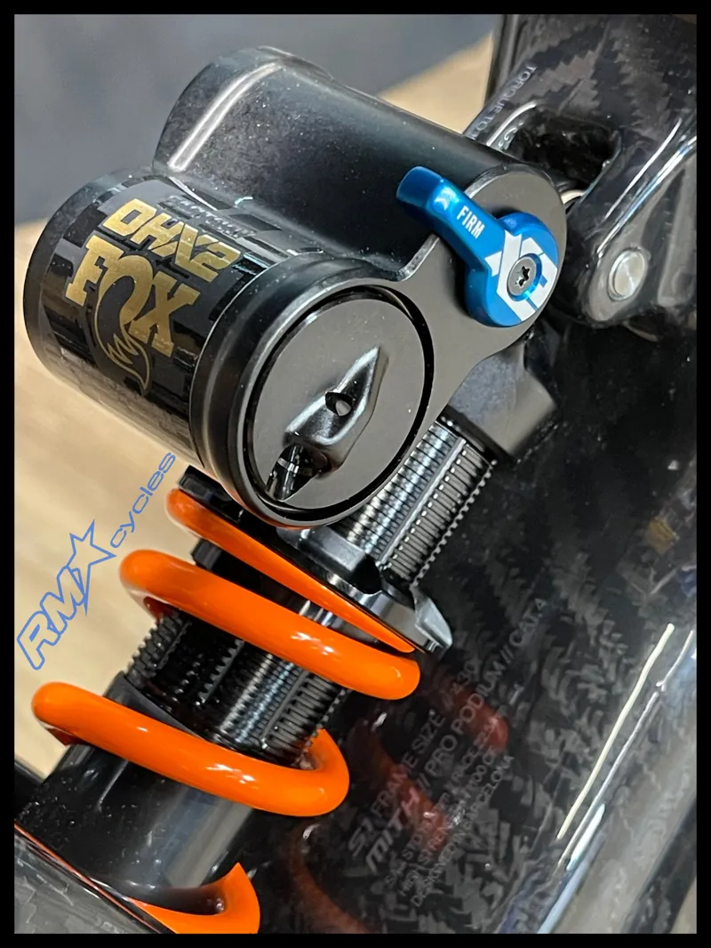 Unno Mith Pro Podium S1 Carbon Weave 2026 No. 91 of 100-11