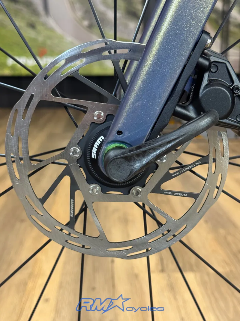 Giant Defy Advanced Pro 1 Road Bike in Midnight Moon-8