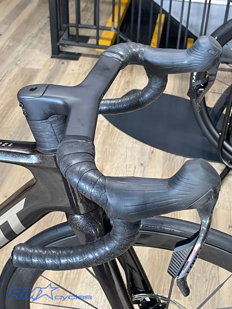 Giant Propel Advanced Pro 0-AXS-3