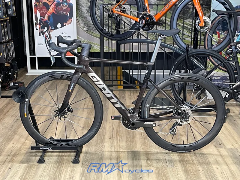 Giant Propel Advanced Pro 0-AXS-1