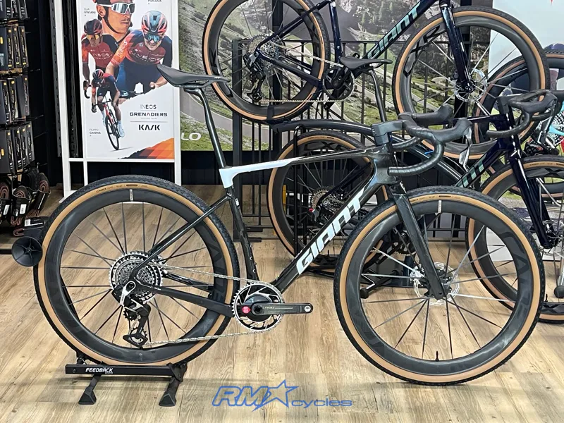 Revolt Advanced SL 0 RawCarbon/ Prismpearl RawCarbon/Prism