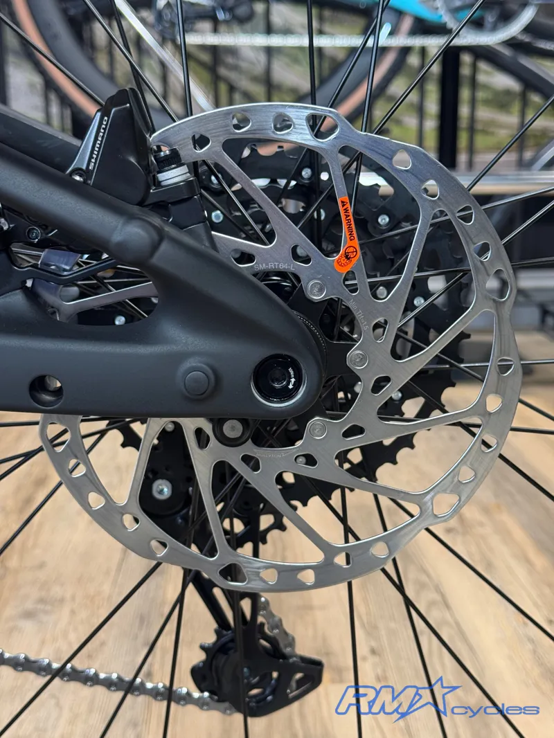 Giant Stance E+ 1 eMountain Bike in Charcoal/Black-11