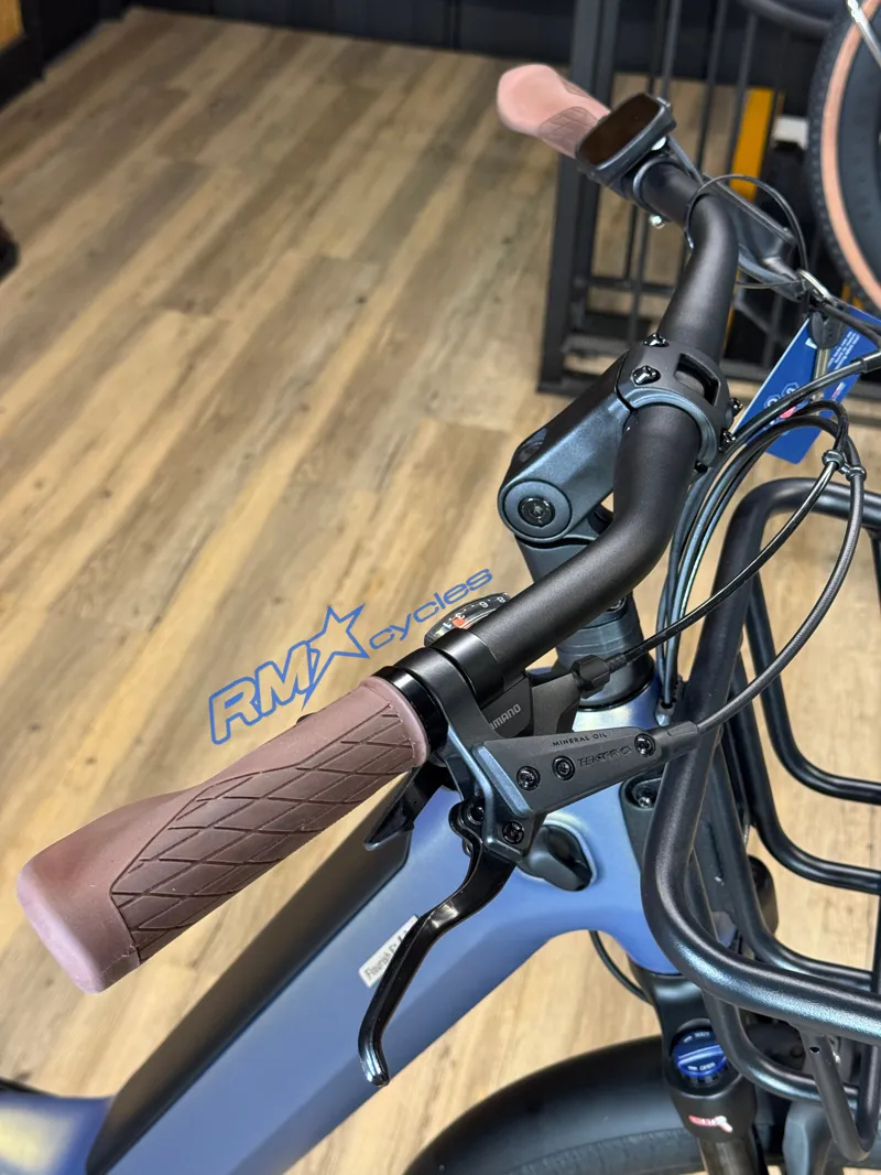 Liv Flourish E+ 3 Small Midnight Moon eCity Bike Ex-display-2