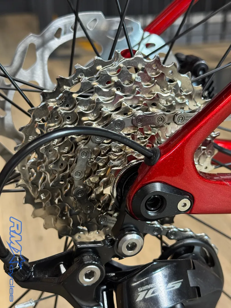 Pinarello X1 105 515 Racing Red Road Bike-4
