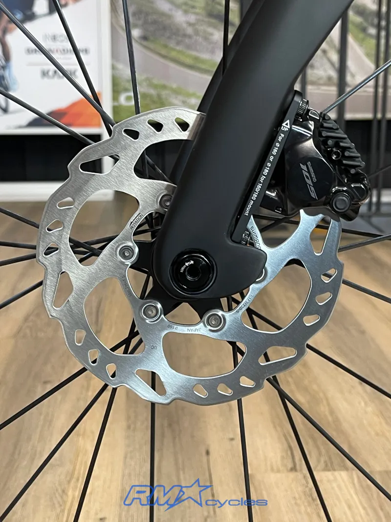 Pinarello X3 Shimano 105Di22 12DB DTSwiss 2027 Road Bike Element Black -10