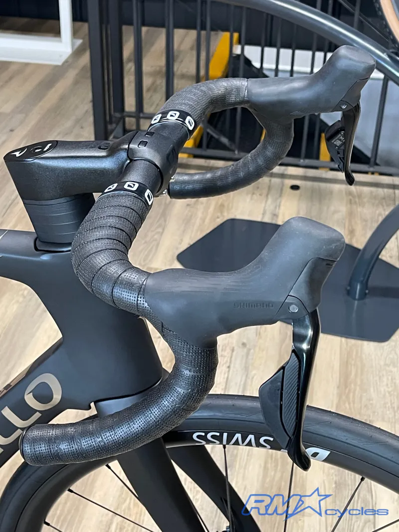 Pinarello X3 Shimano 105Di22 12DB DTSwiss 2027 Road Bike Element Black -5