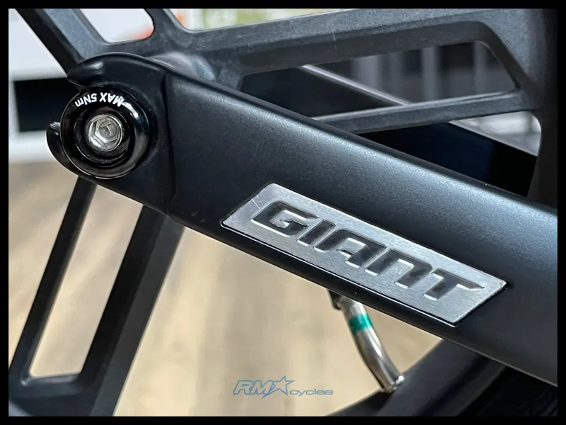 Giant Pre Rcarbon Push Bike Carbon Black oso-2