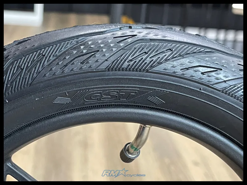 Giant Pre Rcarbon Push Bike Carbon Black oso-5