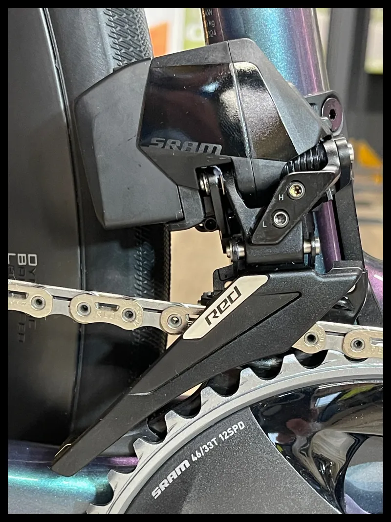 Giant Defy Advanced E+ Elite 0 E-Road Bike In Blue Dragonfly-4