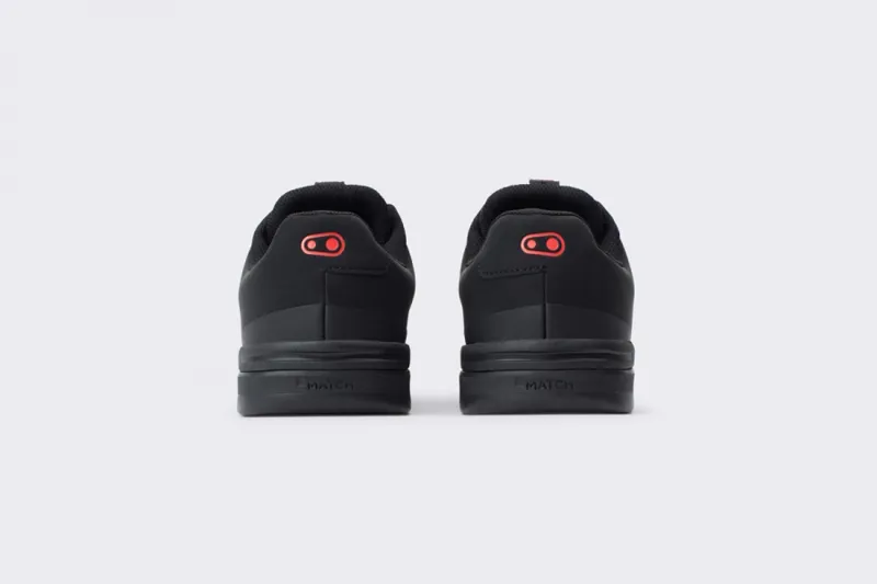 Stamp Lace Black/Red-3