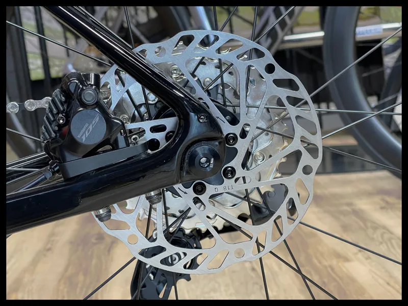 Liv Avail Advanced 1 Road Bike in Mechanic Rose-7