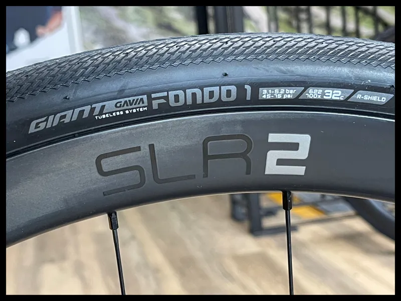 Giant Defy Advanced 0 Road Bike In Gloss Ocean Twilight-7