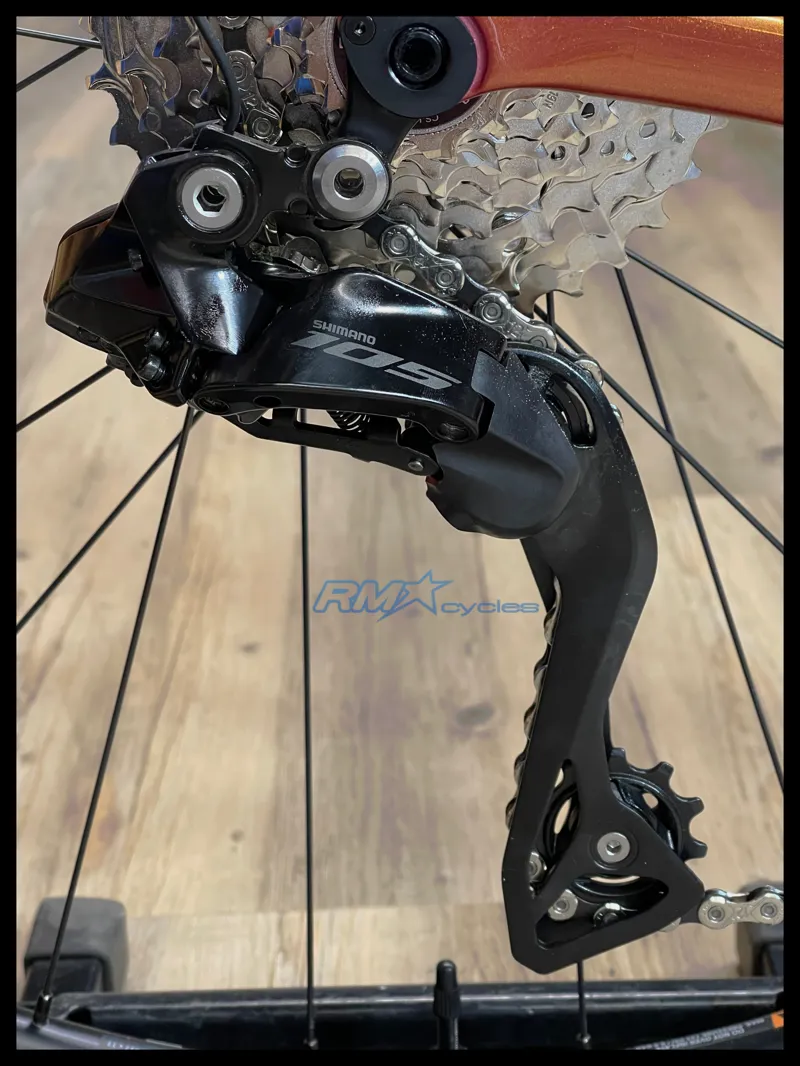 Giant Defy Advanced 1 Road Bike in Solar Flare-2