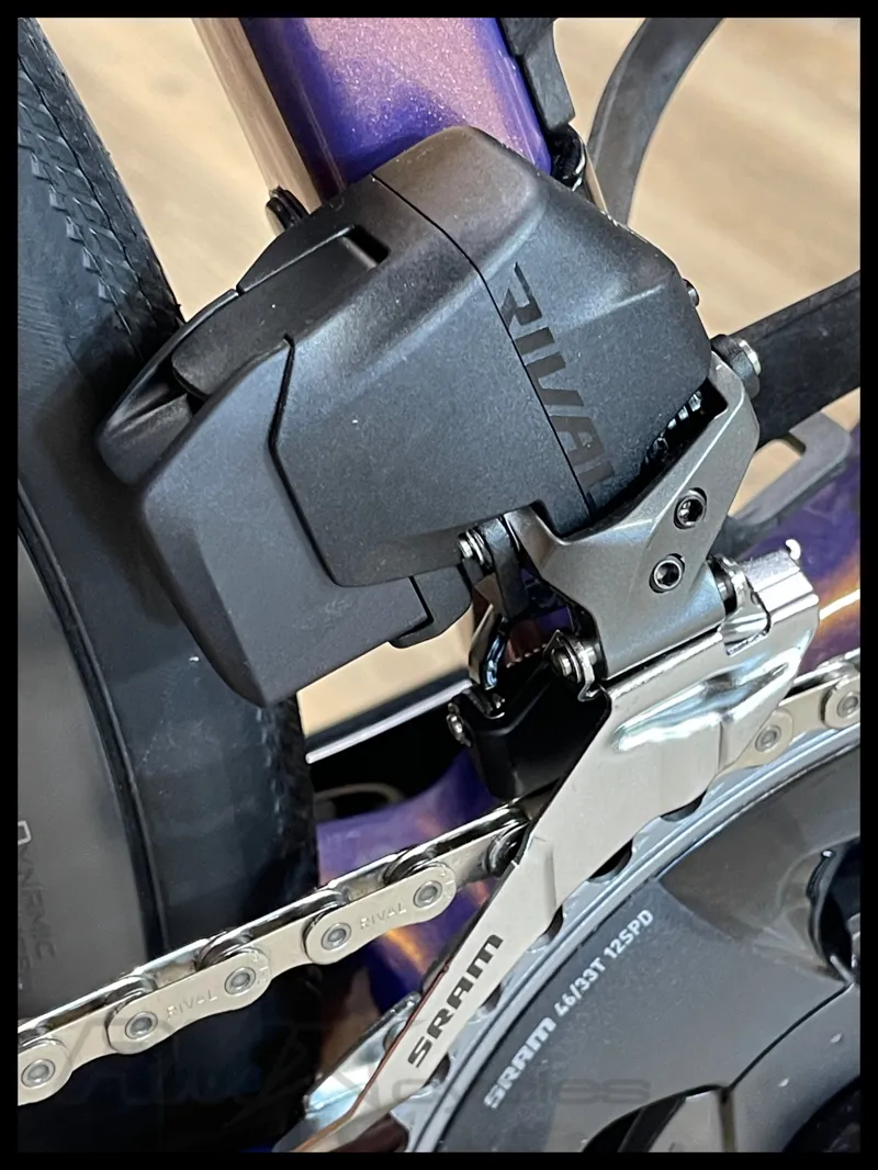 Giant Defy Advanced Pro 1 Road Bike In Gloss Meteor Storm-3