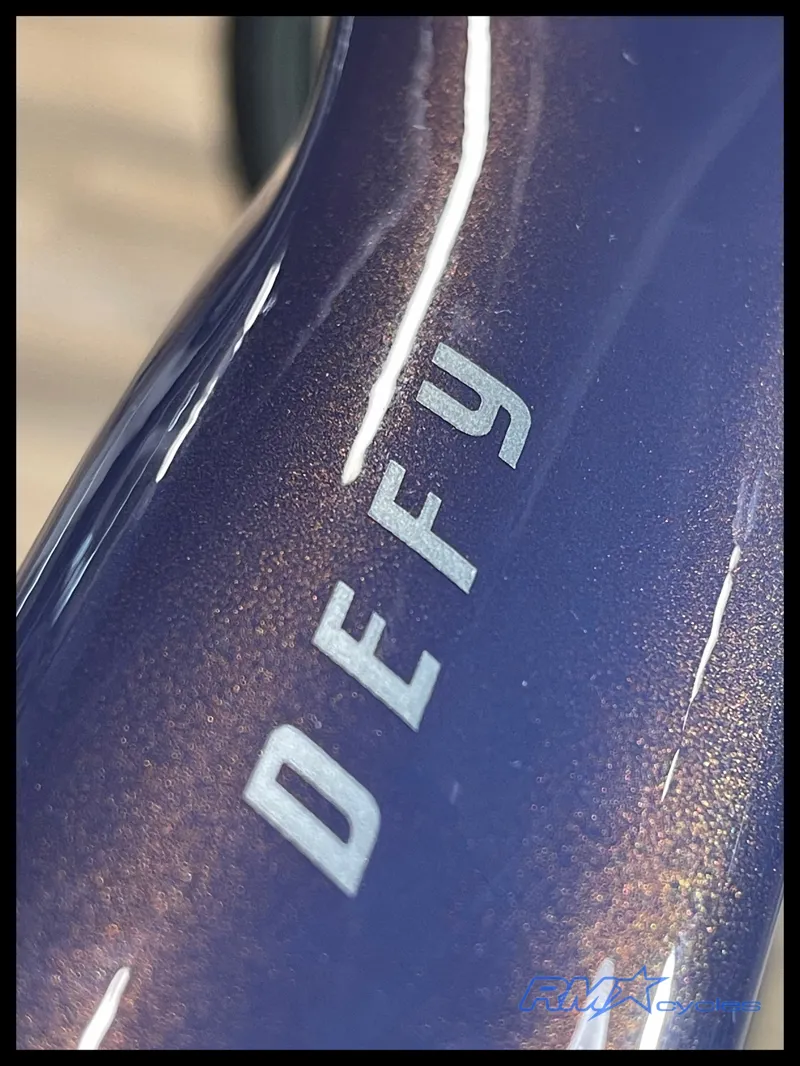 Giant Defy Advanced 0 Road Bike in Meteorite Mist-1