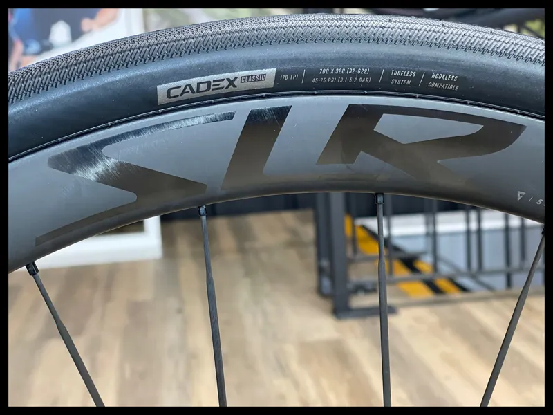 Giant Defy Advanced Pro 0 Road Bike in Mariana Blue-9