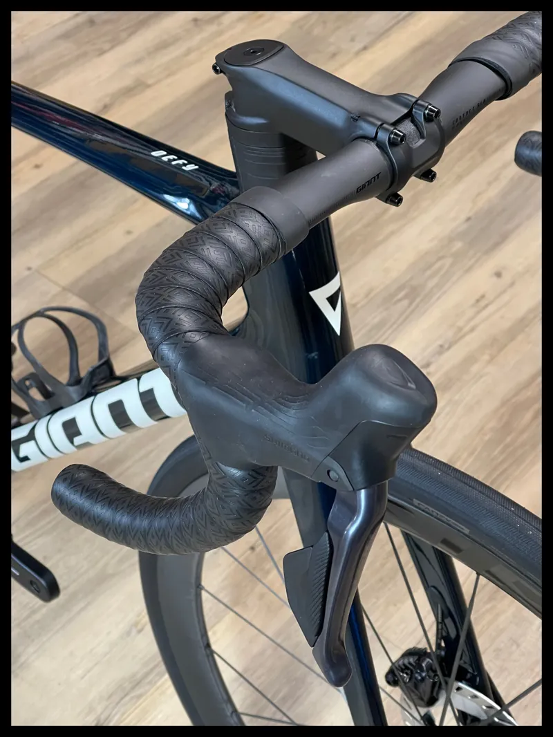 Giant Defy Advanced Pro 0 Road Bike in Mariana Blue-6