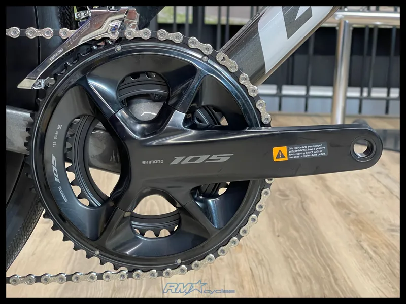 Giant Defy Advanced Pro 2 Road Bike in Stealth Chrome-5