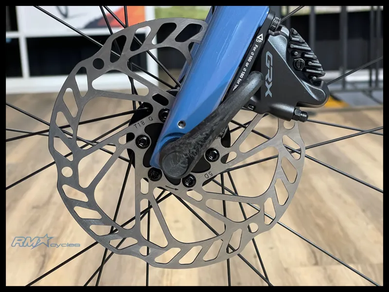 Liv Devote Advanced 2 Gravel Bike in Lunar Eclipse-6