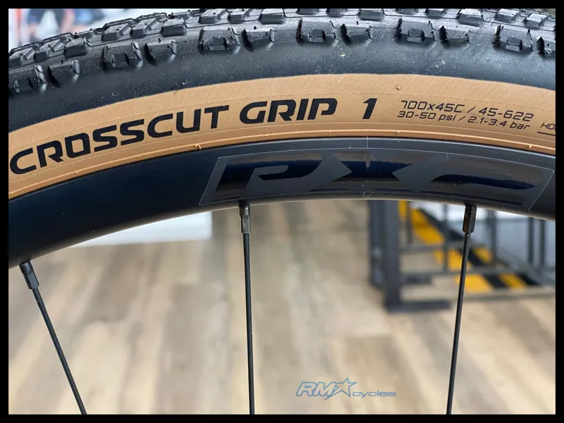 Liv Devote Advanced 2 Gravel Bike in Lunar Eclipse-8