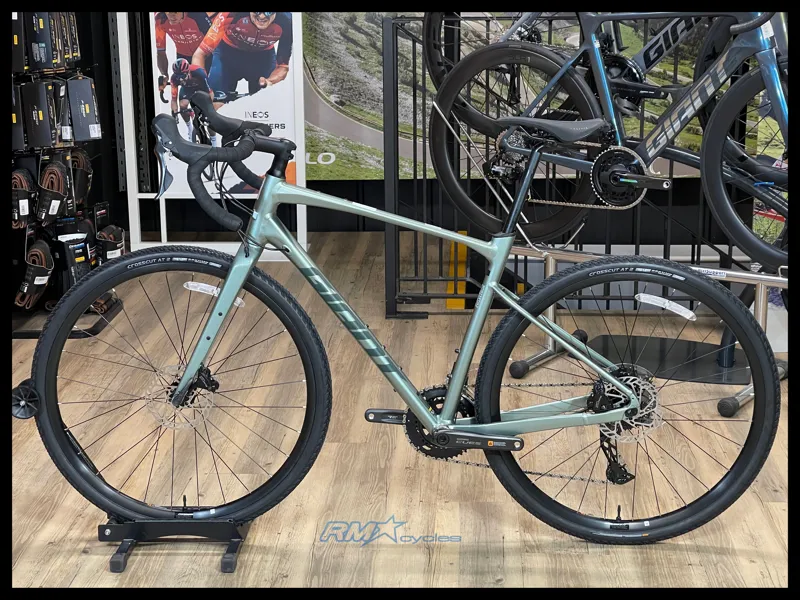 Giant Revolt 1 Gravel Bike in Alpine Green