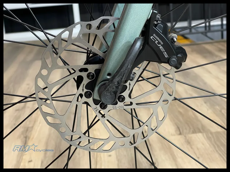 Giant Revolt 1 Gravel Bike in Alpine Green-6