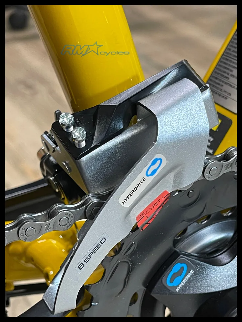 Giant Talon 3 27.5 Mountain Bike In Gloss Beeswax-3