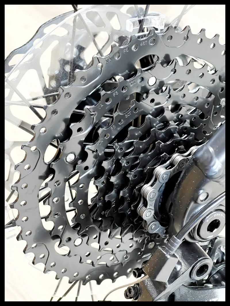 Giant Talon 4 29 Mountain Bike In Black-2