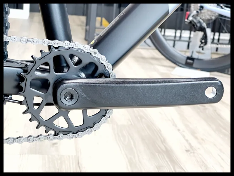 Giant Talon 4 29 Mountain Bike In Black-4