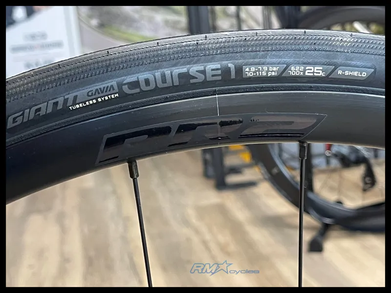 Giant TCR Advanced 1 Road Bike In Gloss Asphalt Green/Mercury-8