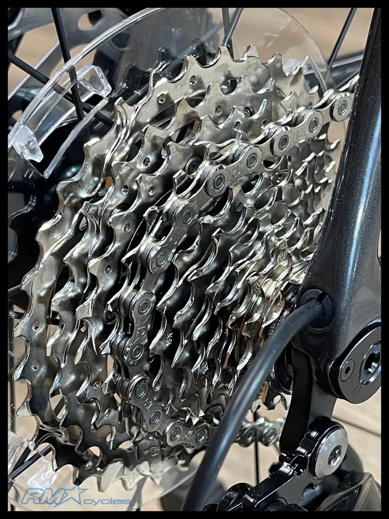 TCR Advanced 2-PC Stealth Chrome-3