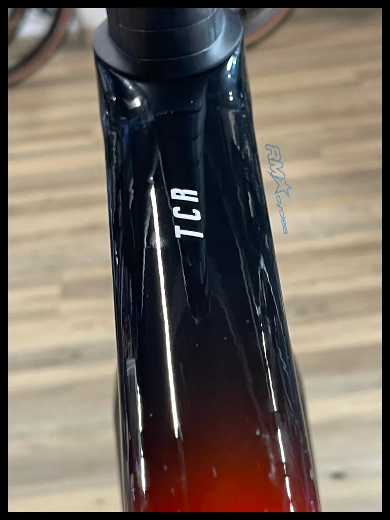 Giant TCR Advanced Pro Dura Ace Road Bike in Black/Rosso Corsa-1