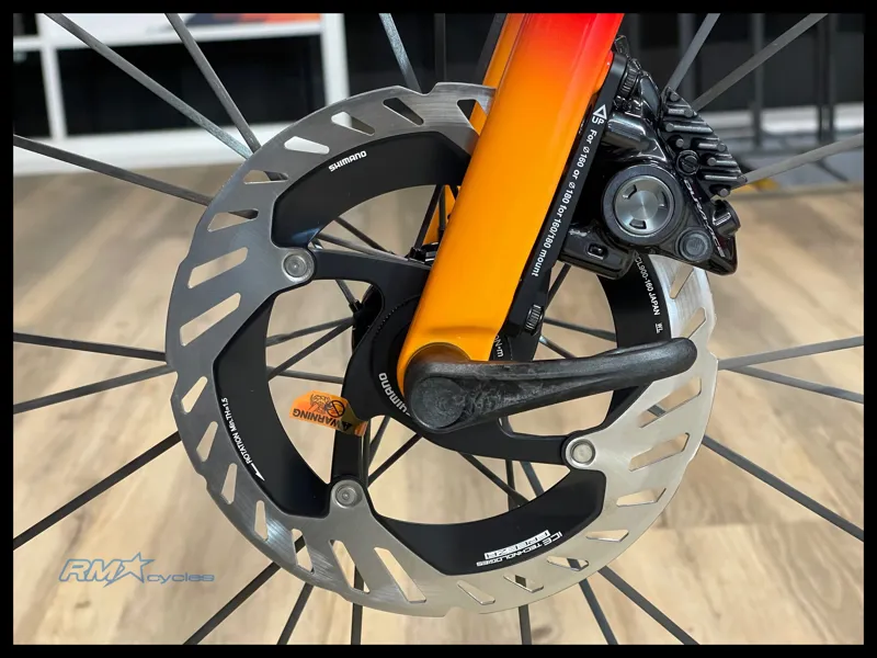 Giant TCR Advanced Pro Dura Ace Road Bike in Black/Rosso Corsa-6