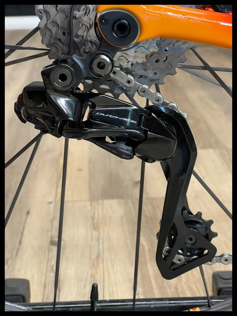 Giant TCR Advanced Pro Dura Ace Road Bike in Black/Rosso Corsa-3