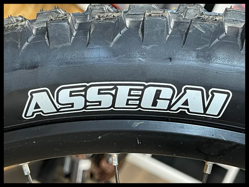 Whyte e-180 S Large Black and Burnt Orange 2022 Approved Used-13