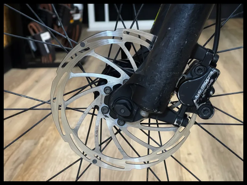 Whyte 403 26 Inch lime 2019 Approved Used-11