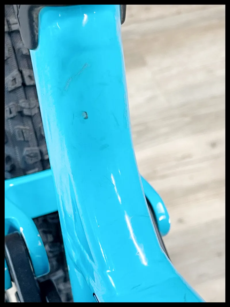 Whyte e-160S Large v3 Turquoise with Black/White 2023 Approved Used-12