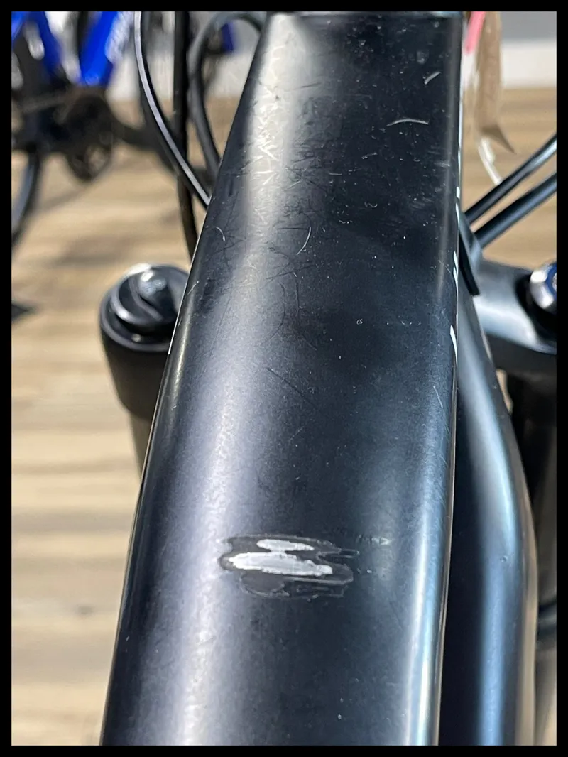 Whyte e-505 Large V1 Matt Black with Grey and Rose 2021 Approved Used-10